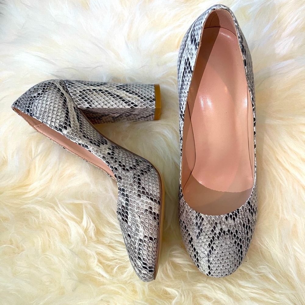 Brand New Snake Skin heels